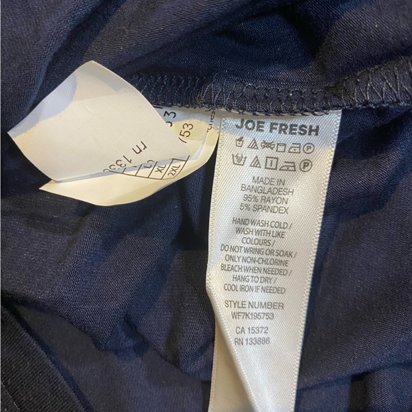 2for$25 NWT Joe Fresh Navy Turtleneck Long Sleeve T-shirt Size XL - Picture 4 of 10